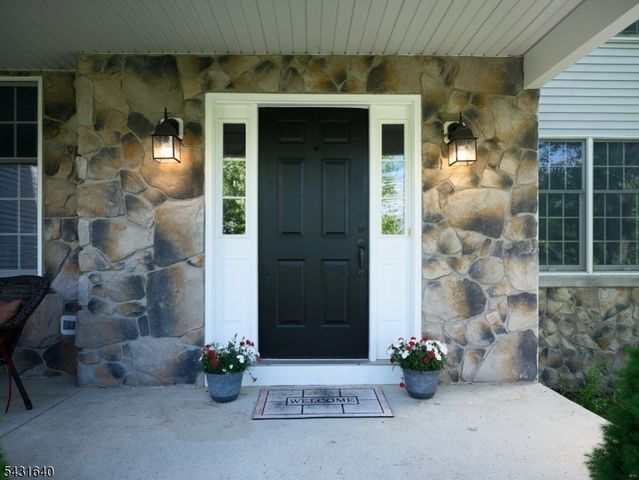3 Williamson Ln, West Amwell Twp., NJ 08530