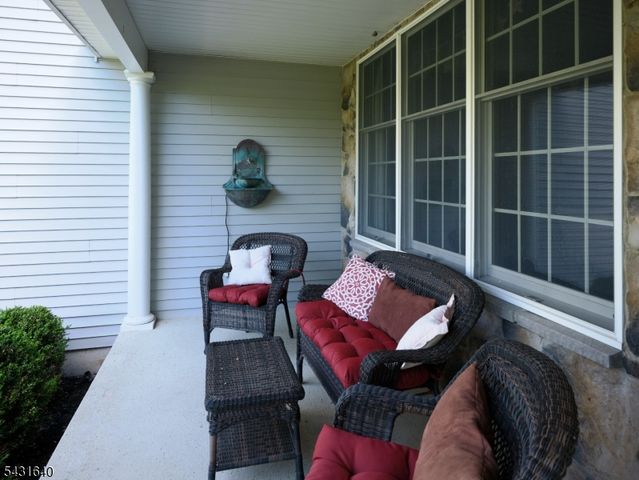 3 Williamson Ln, West Amwell Twp., NJ 08530