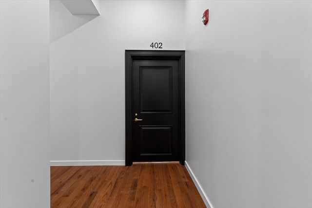 280 Essex Street 302, Lawrence, MA 01840