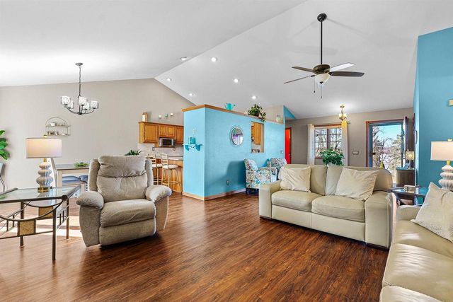 W11025 Glen Drive, Beaver Dam, WI 53916