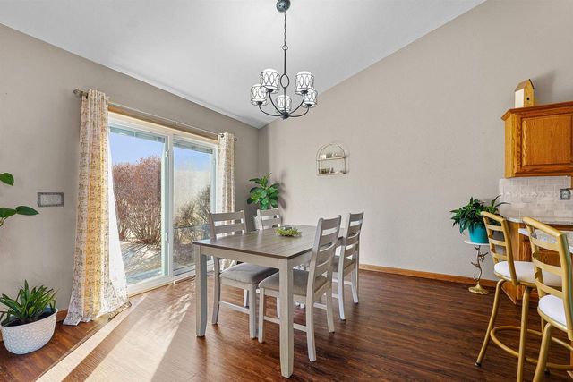 W11025 Glen Drive, Beaver Dam, WI 53916