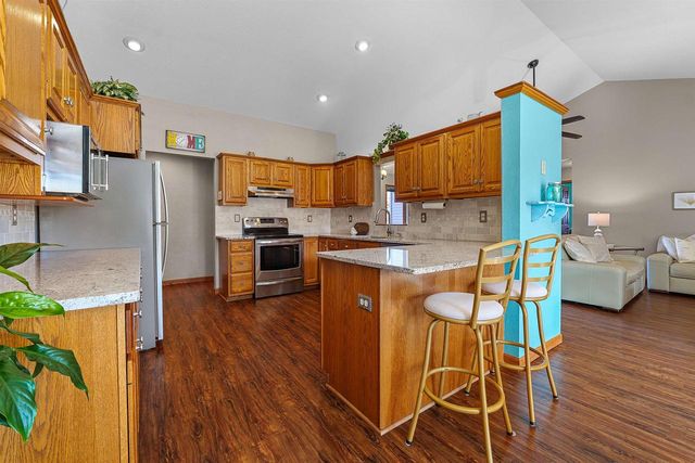 W11025 Glen Drive, Beaver Dam, WI 53916