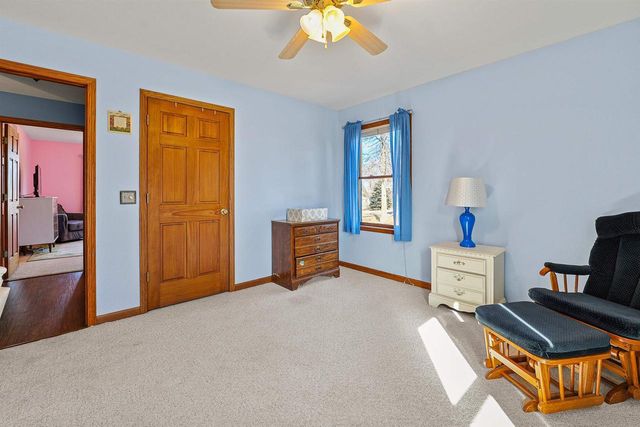 W11025 Glen Drive, Beaver Dam, WI 53916