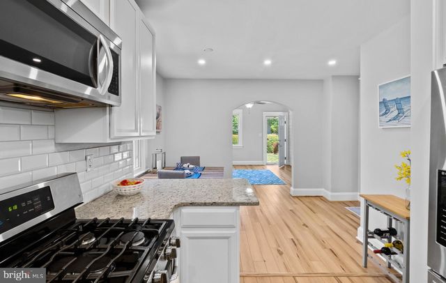 8 HIGHLAND AVE, Annapolis, MD 21403