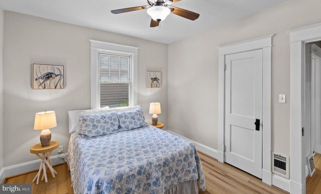8 HIGHLAND AVE, Annapolis, MD 21403