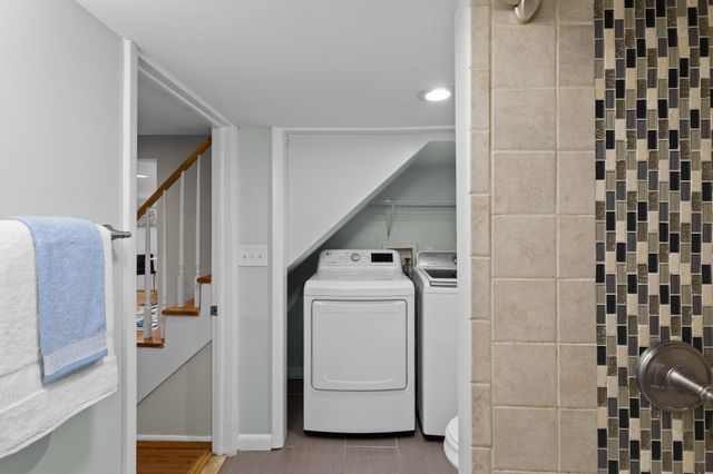 8 HIGHLAND AVE, Annapolis, MD 21403
