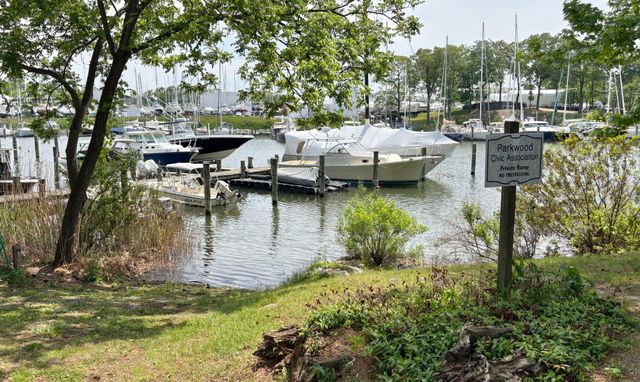 8 HIGHLAND AVE, Annapolis, MD 21403