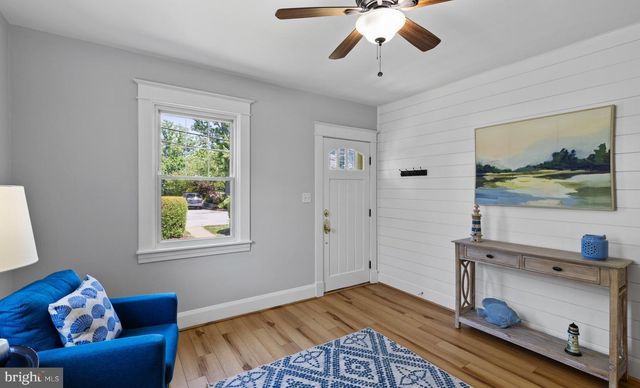8 HIGHLAND AVE, Annapolis, MD 21403