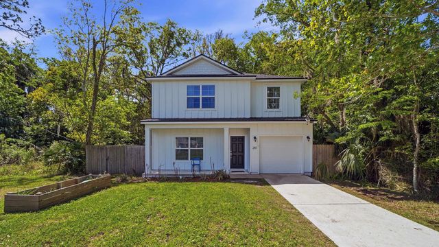 241 Columbus St, St Augustine, FL 32084