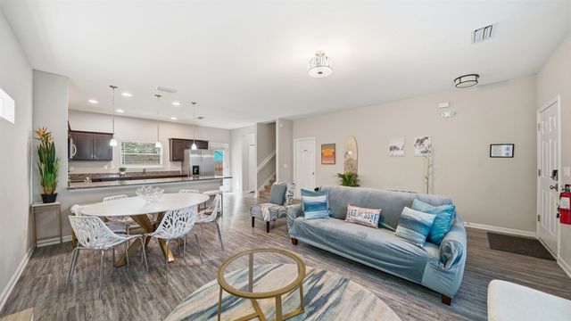 241 Columbus St, St Augustine, FL 32084