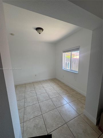 14562 SW 29th Ter 14562, Miami, FL 33175