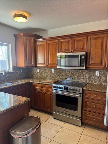 14562 SW 29th Ter 14562, Miami, FL 33175