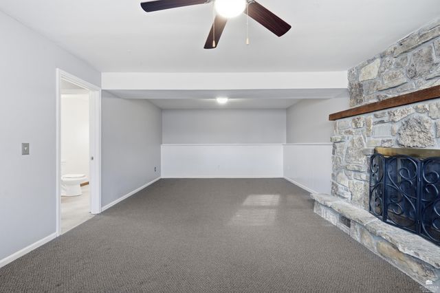 2121 Fox Meadows, Manhattan, KS 66503