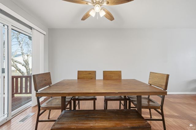 2121 Fox Meadows, Manhattan, KS 66503