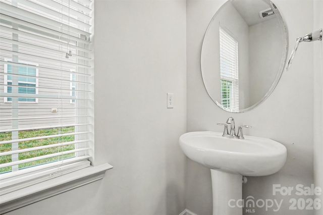 8211 Pamplin Court, Charlotte, NC 28273