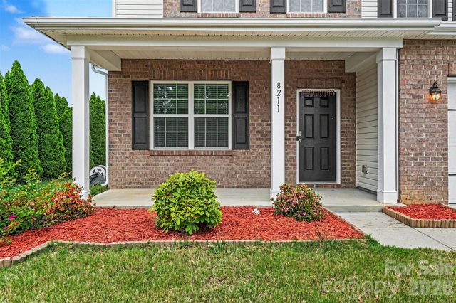 8211 Pamplin Court, Charlotte, NC 28273