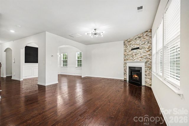 8211 Pamplin Court, Charlotte, NC 28273