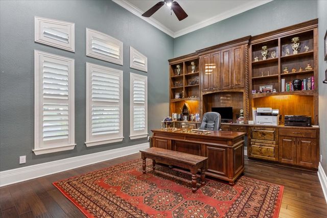 10020 Hidden Bluff, Waco, TX 76657