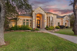 10020 Hidden Bluff, Waco, TX 76657