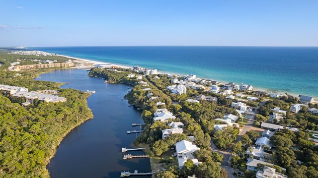 556 Blue Mountain Road, Santa Rosa Beach, FL 32459