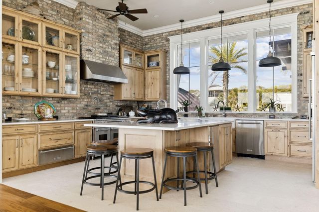 556 Blue Mountain Road, Santa Rosa Beach, FL 32459