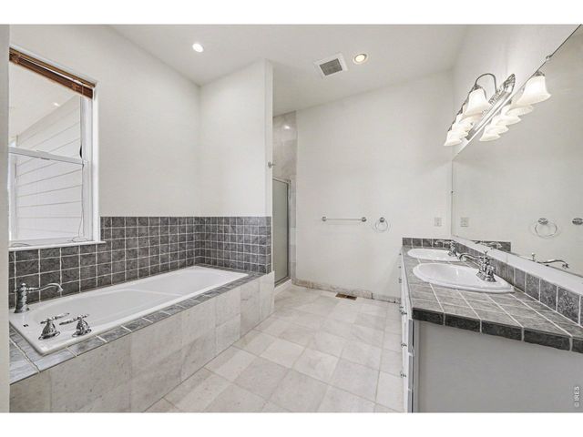 6332 Woodland Hill Ct, Loveland, CO 80537