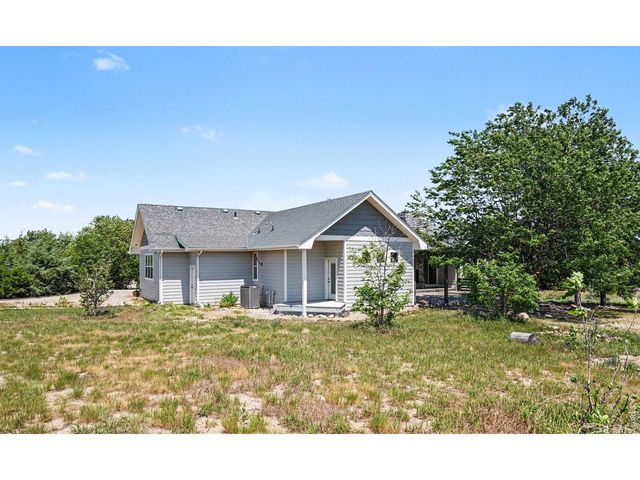 6332 Woodland Hill Ct, Loveland, CO 80537