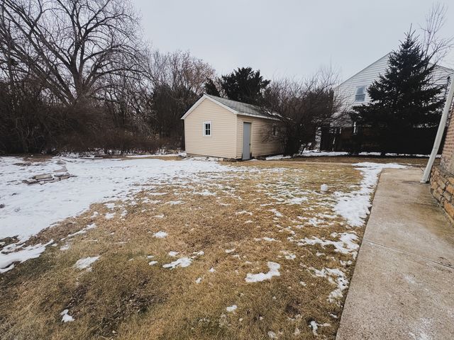 3701 Spring Grove Road, Johnsburg, IL 60051