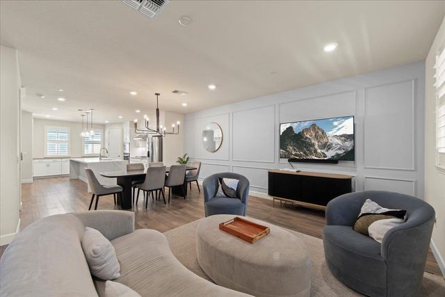 437 Hollow Falls Common, Fremont, CA 94539