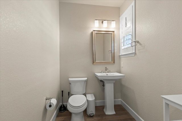 437 Hollow Falls Common, Fremont, CA 94539