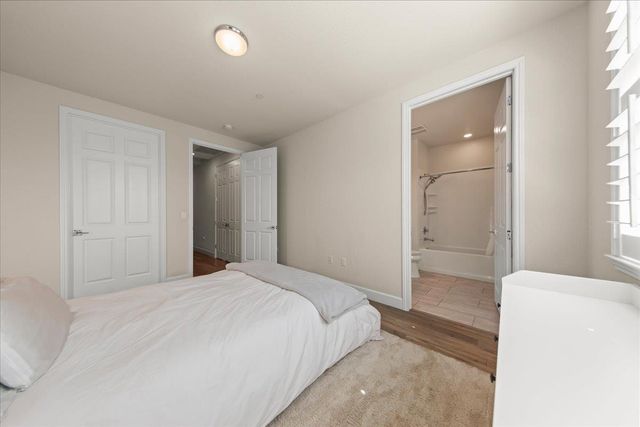 437 Hollow Falls Common, Fremont, CA 94539