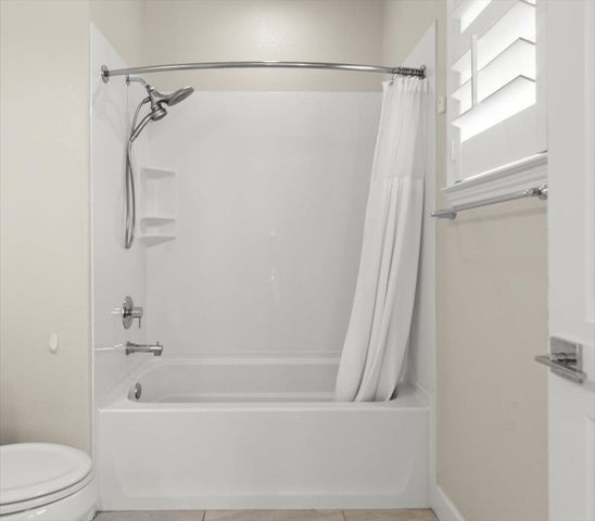 437 Hollow Falls Common, Fremont, CA 94539