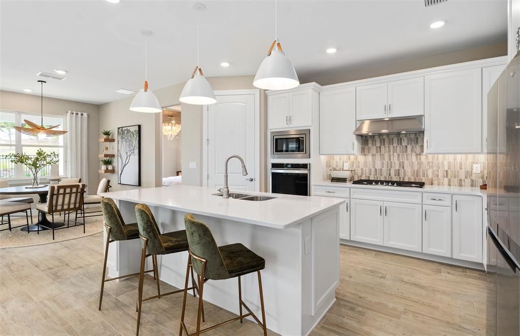 Image 5 of property listing at 2717 SERENITY MEADOW DRIVE, Kissimmee, FL 34744
