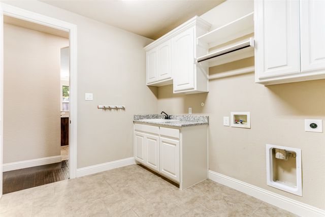 4613 Walnut Street, Flower Mound, TX 75028