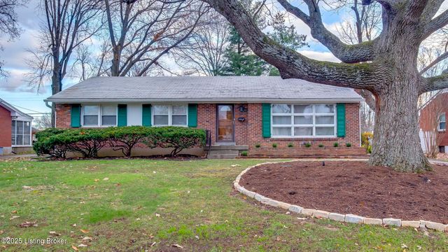 3608 Hanover Rd, Louisville, KY 40207