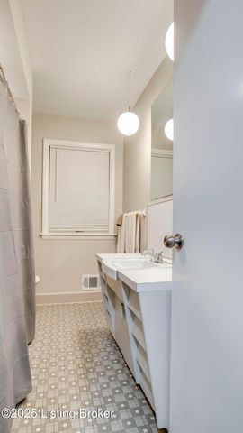 3608 Hanover Rd, Louisville, KY 40207