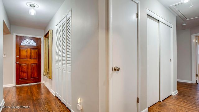 3608 Hanover Rd, Louisville, KY 40207