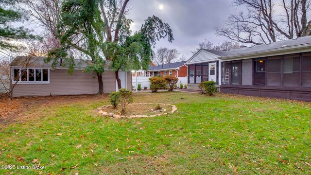 3608 Hanover Rd, Louisville, KY 40207