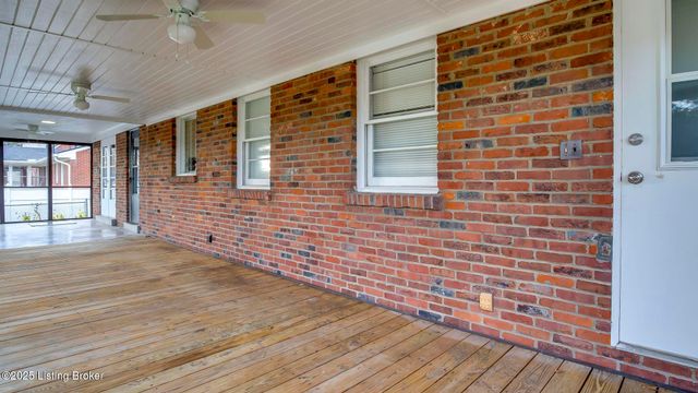 3608 Hanover Rd, Louisville, KY 40207