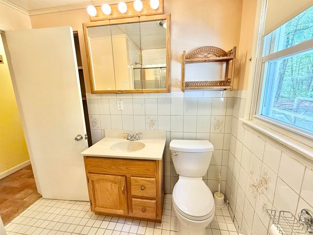4 Rita Avenue, Pelham, NH 03076