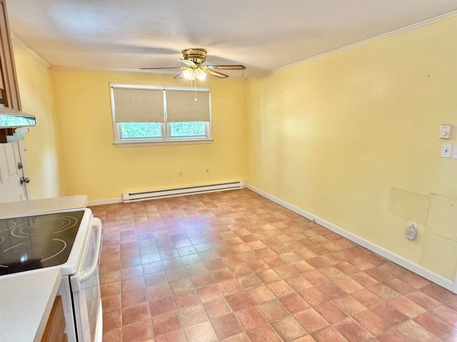 4 Rita Avenue, Pelham, NH 03076
