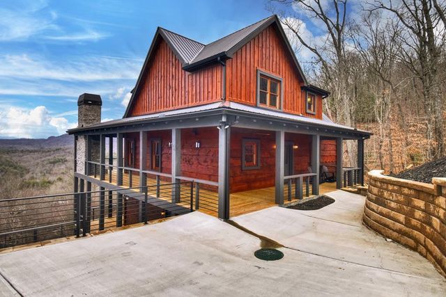 395 Pontoosuc Drive, Mineral Bluff, GA 30559