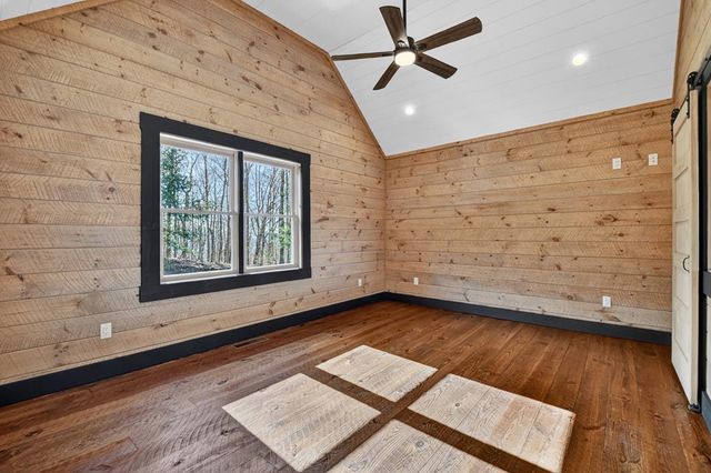 395 Pontoosuc Drive, Mineral Bluff, GA 30559