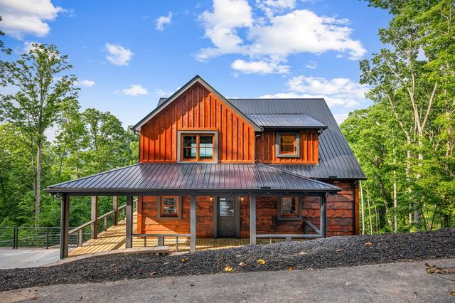 395 Pontoosuc Drive, Mineral Bluff, GA 30559