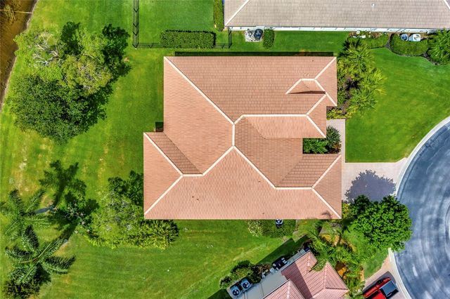 2365 Lake Ibis Lane SW, Vero Beach, FL 32962