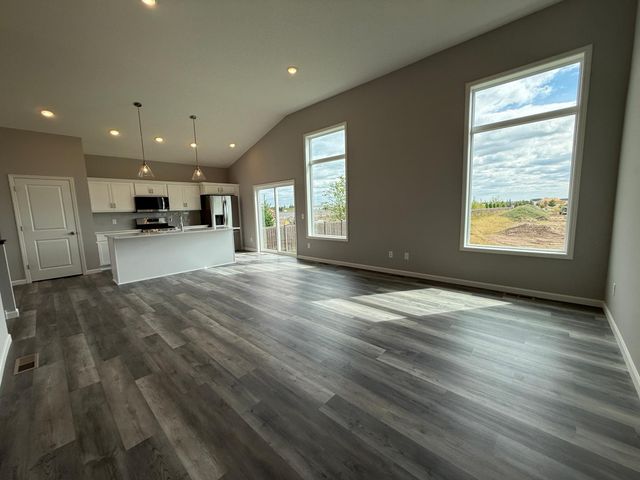 8852 147th Avenue NW, Ramsey, MN 55303