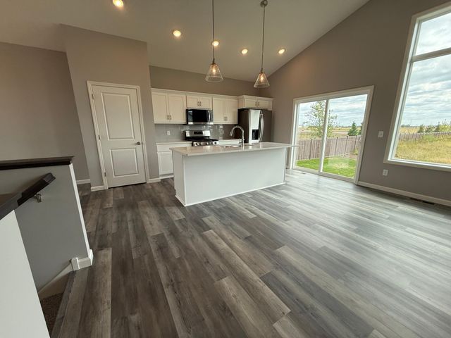 8852 147th Avenue NW, Ramsey, MN 55303