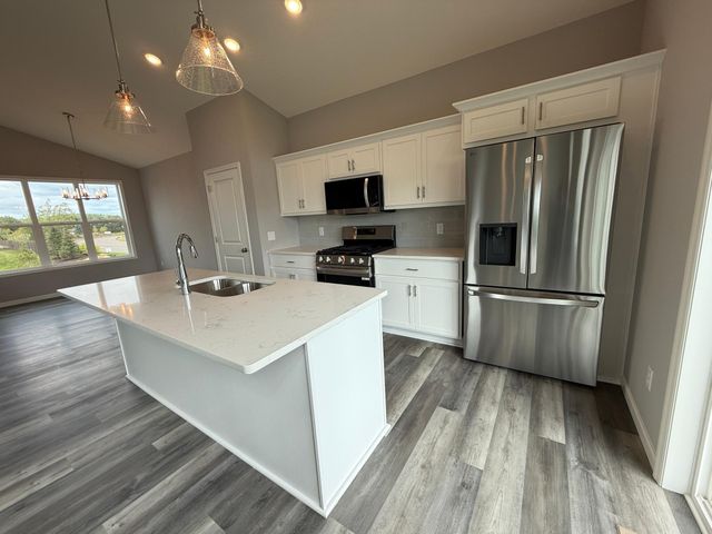 8852 147th Avenue NW, Ramsey, MN 55303