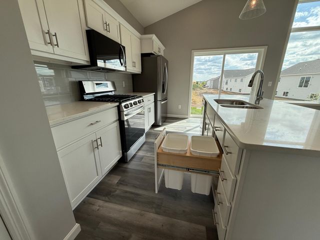 8852 147th Avenue NW, Ramsey, MN 55303