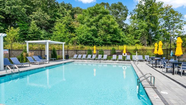 2 Holly Ridge Way Lot #79, Danbury, CT 06810